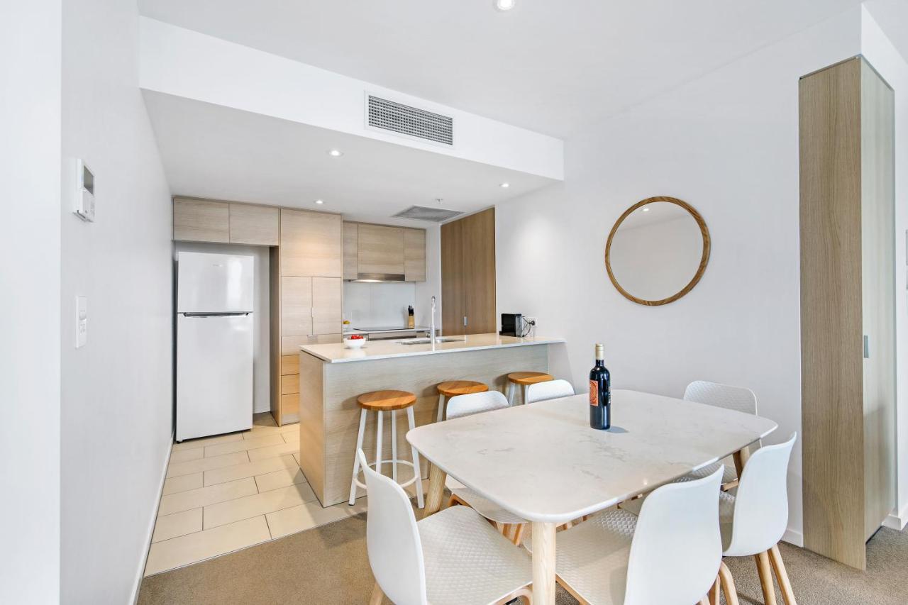 The Eureka Gold Coast Residence On Broadbeach Экстерьер фото