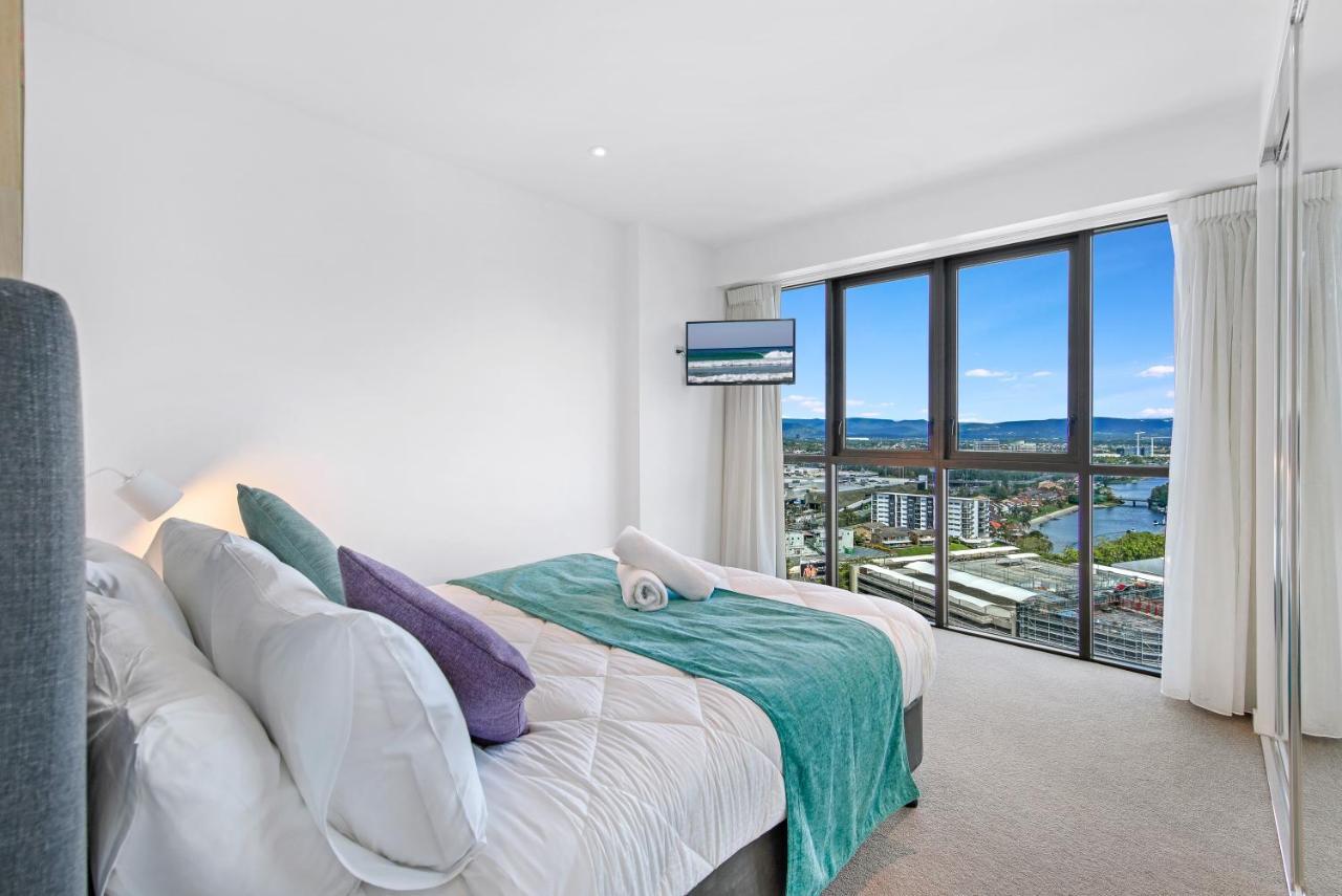 The Eureka Gold Coast Residence On Broadbeach Экстерьер фото