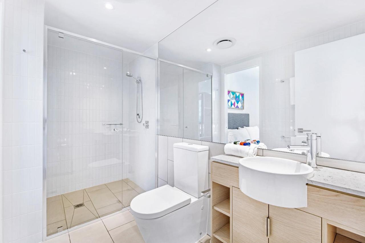 The Eureka Gold Coast Residence On Broadbeach Экстерьер фото