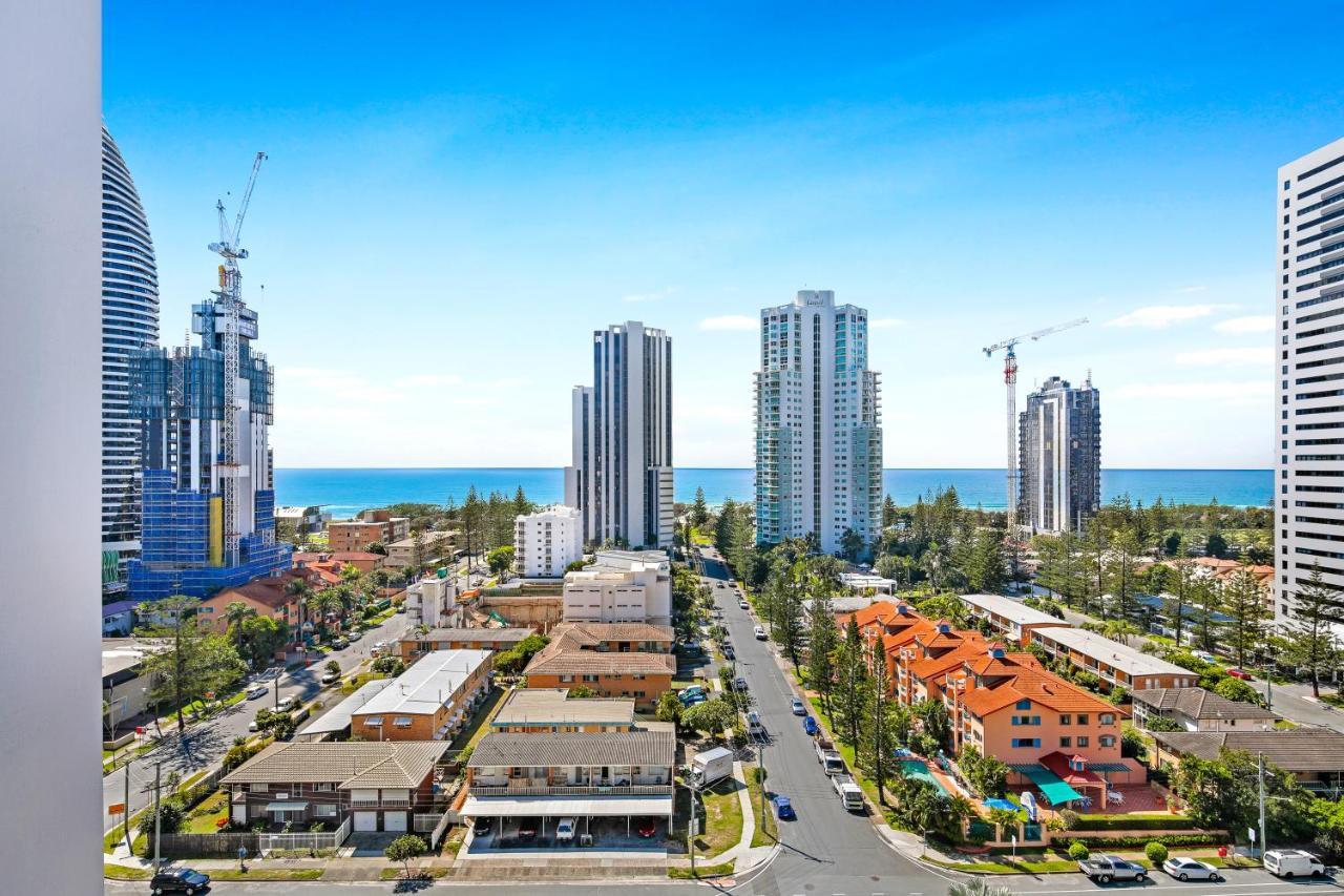 The Eureka Gold Coast Residence On Broadbeach Экстерьер фото