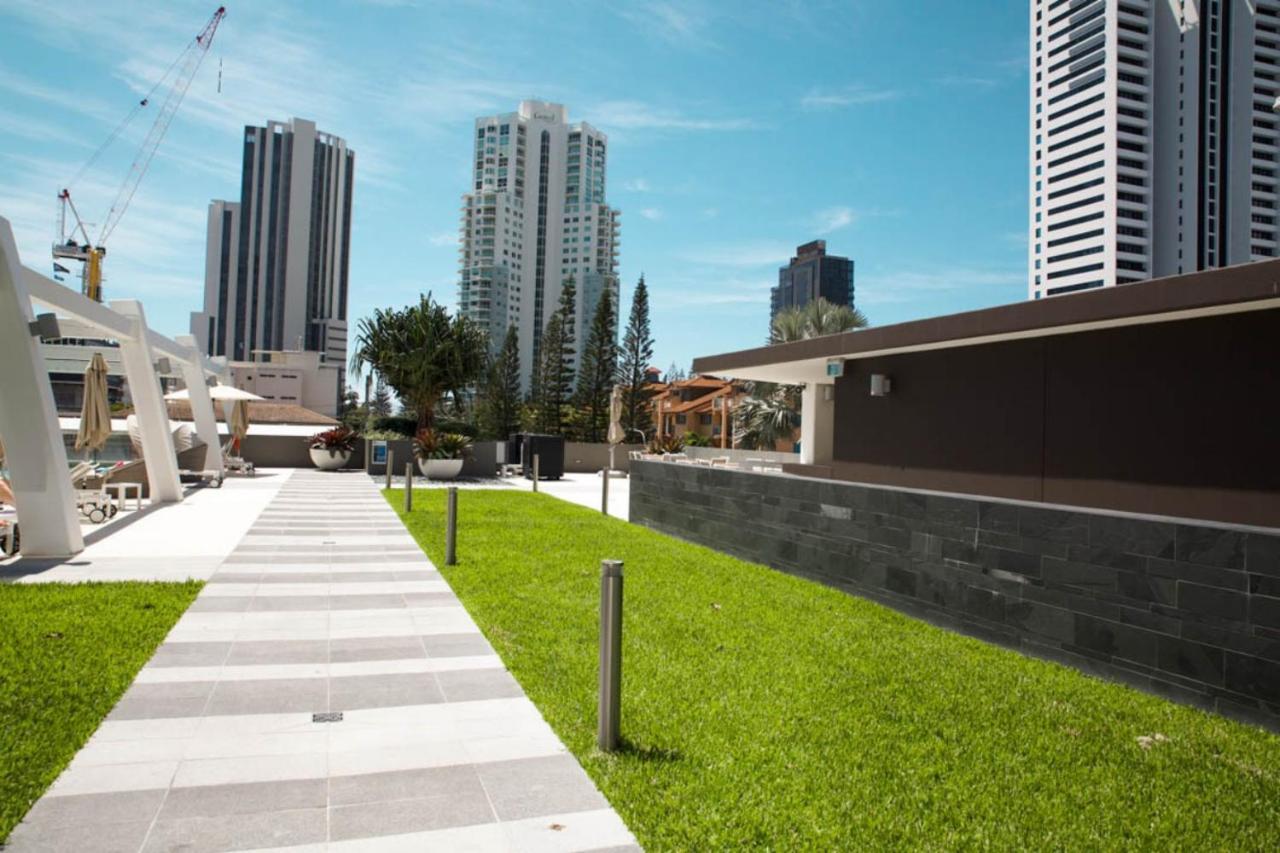 The Eureka Gold Coast Residence On Broadbeach Экстерьер фото